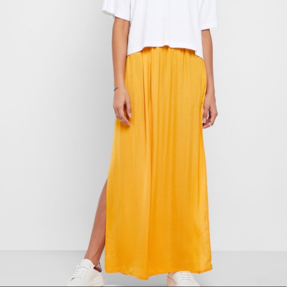 COPY - Silky & goddess-y golden yellow maxi skirt with side slits by Forever 21